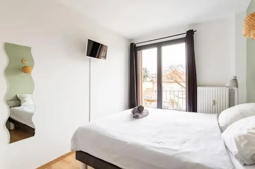 Chambre confort - PARIS-ORLY - Séjour chez l'habitant Choisy-le-Roi 0*,  Francia